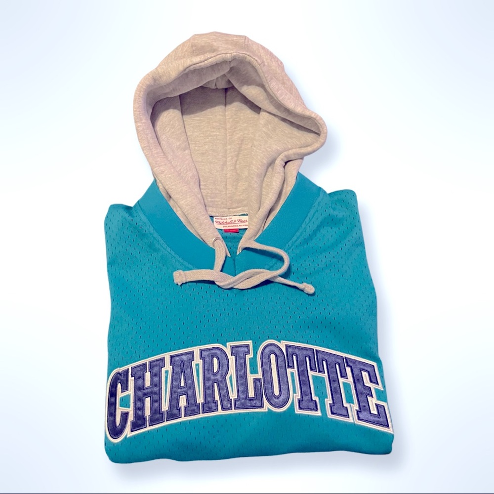 Mitchell & Ness - Picture 2 of 5